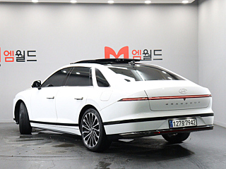 HYUNDAI GRANDEUR HYBRID GN7 2023