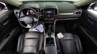 SAMSUNG QM6 2020