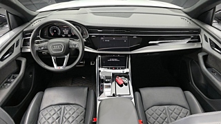 AUDI Q8 4M 2021