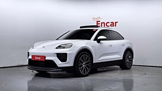 Заказать PORSCHE MACAN EV
