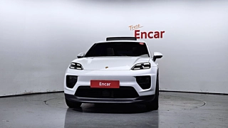 Заказать PORSCHE MACAN EV