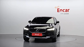 VOLVO V90 CROSS COUNTRY 2023