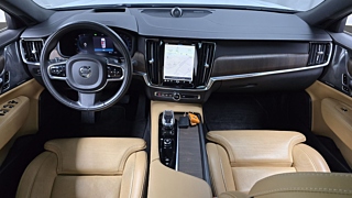 VOLVO S90 2021