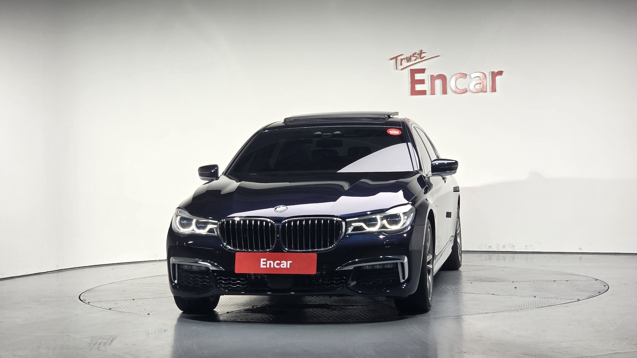 BMW 7-SERIES G11 2017