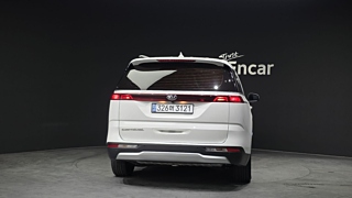KIA CARNIVAL 2021
