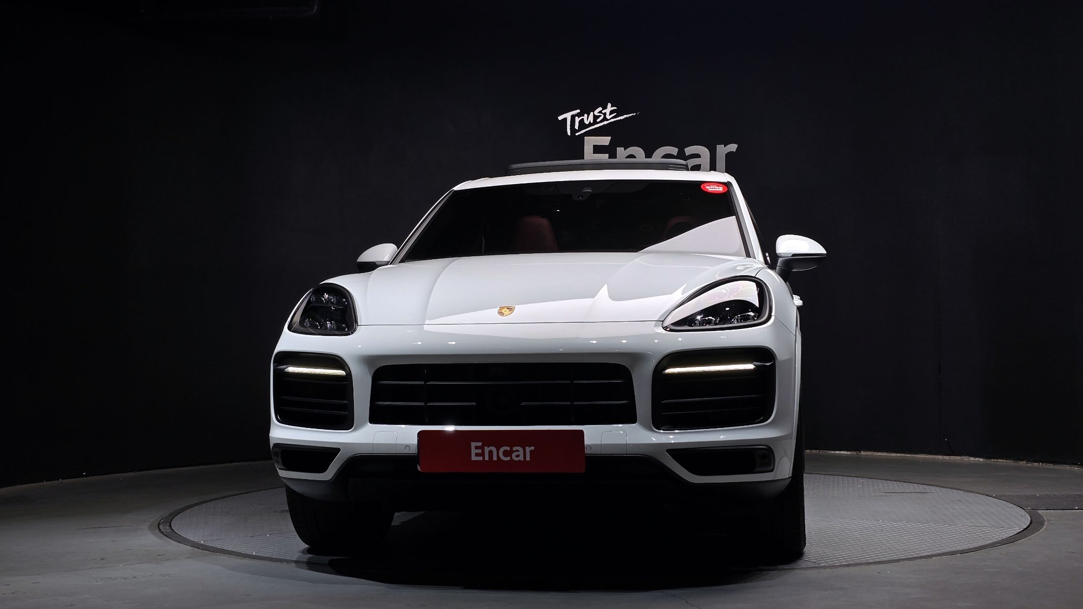 PORSCHE CAYENNE PO536 2023