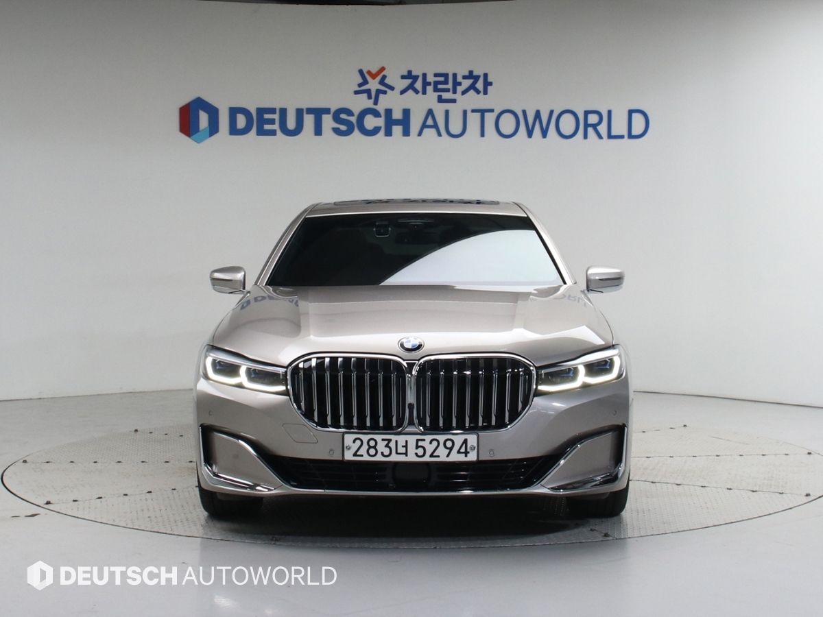 BMW 7-SERIES G11 2020