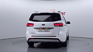 KIA CARNIVAL 2017