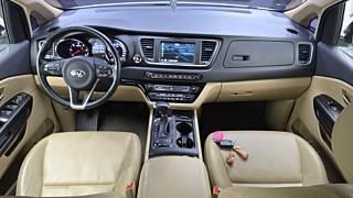 KIA CARNIVAL 2017