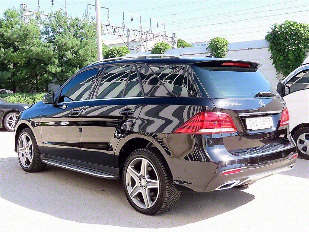MERCEDES BENZ GLE-CLASS W166 2016