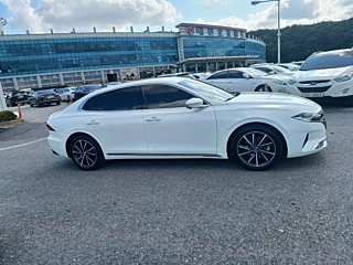HYUNDAI GRANDEUR IG 2021