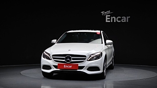 MERCEDES BENZ C-CLASS W205 2017