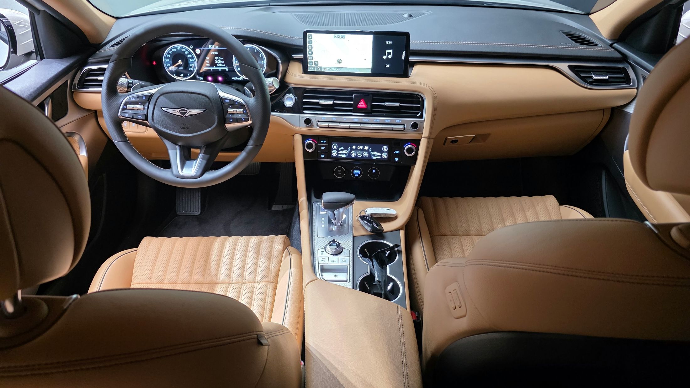 GENESIS G70 2024