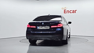 BMW 5-SERIES G30 2022