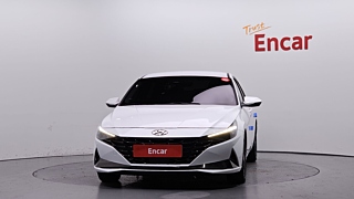 HYUNDAI AVANTE HYBRID CN7 2022