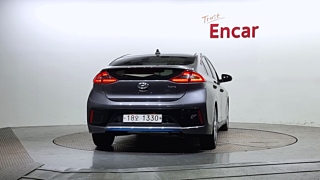 HYUNDAI IONIQ HYBRID 2016