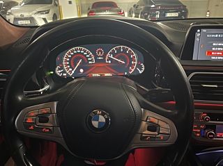 BMW 7-SERIES G11 2017