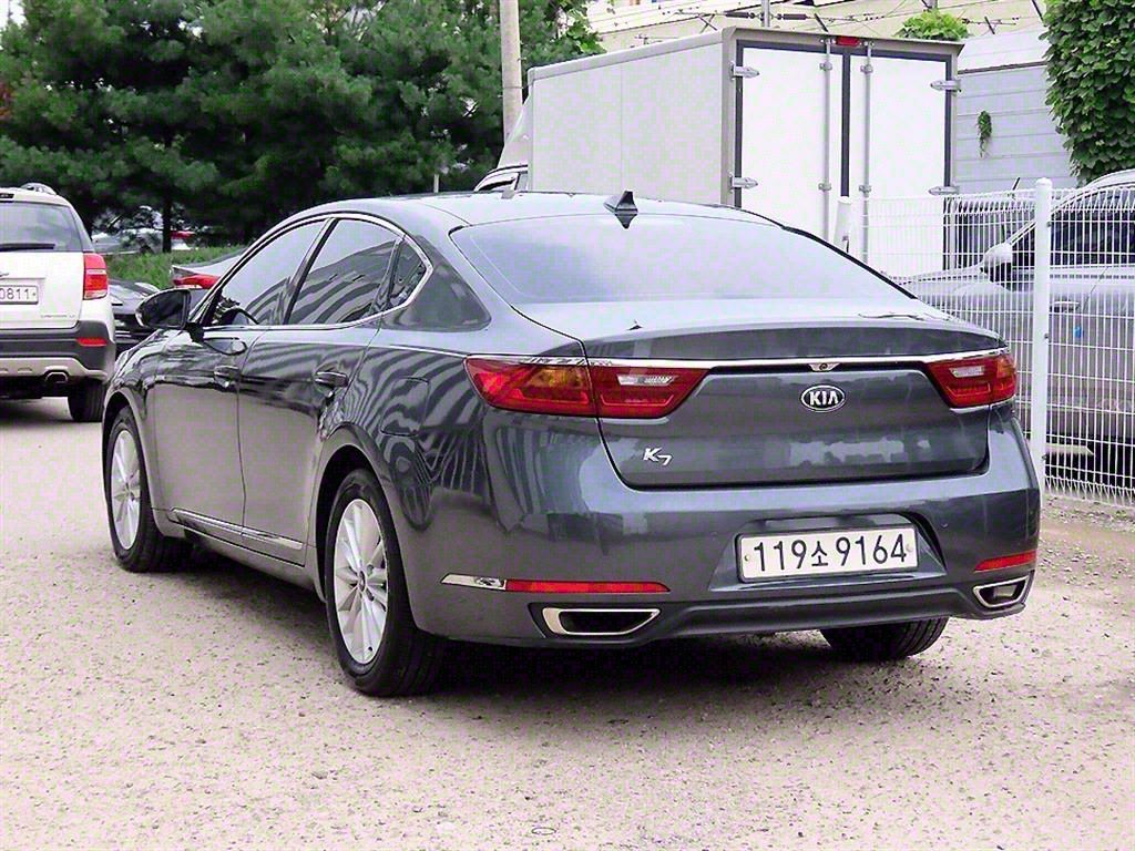 KIA K7 2017