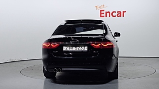 JAGUAR XF X260 2018