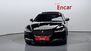JAGUAR XF X260 2018
