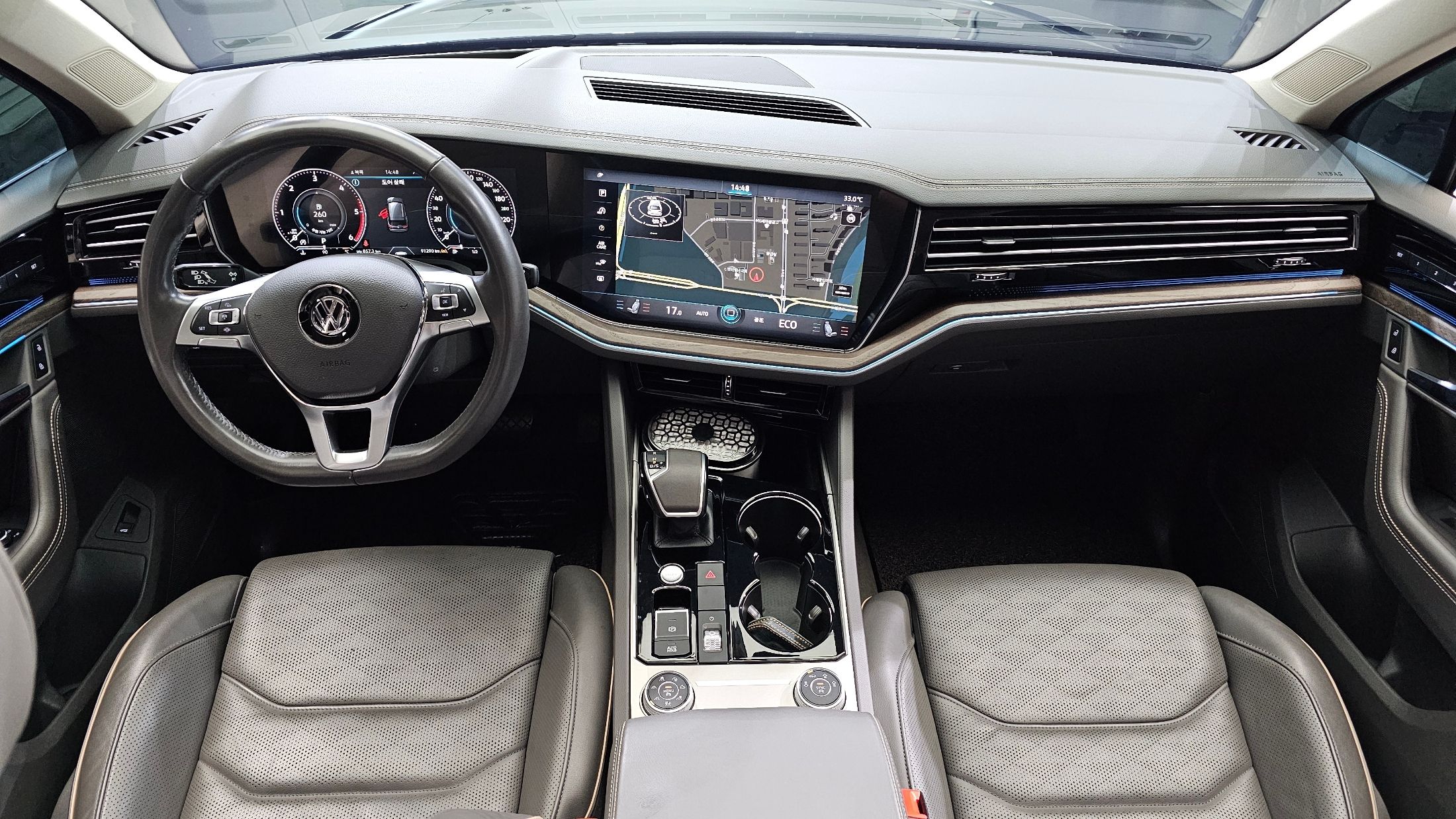 VOLKSWAGEN TOUAREG 2020