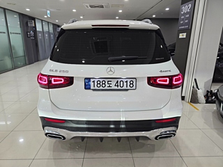 MERCEDES BENZ GLB-CLASS X247 2022