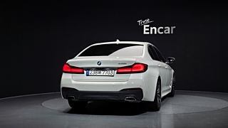 BMW 5-SERIES G30 2020