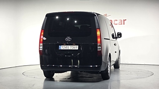 HYUNDAI STARIA 2022