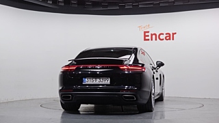 PORSCHE PANAMERA 971 2018