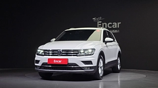 VOLKSWAGEN TIGUAN 2020