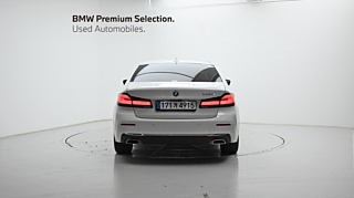 BMW 5-SERIES G30 2021