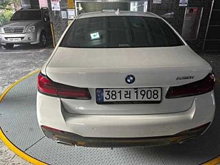 BMW 5-SERIES G30 2022