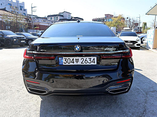 BMW 7-SERIES G11 2020