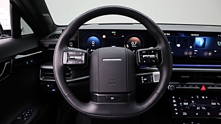 HYUNDAI GRANDEUR GN7 2023