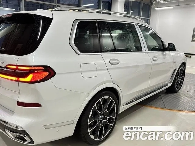 BMW X7 G07 2023