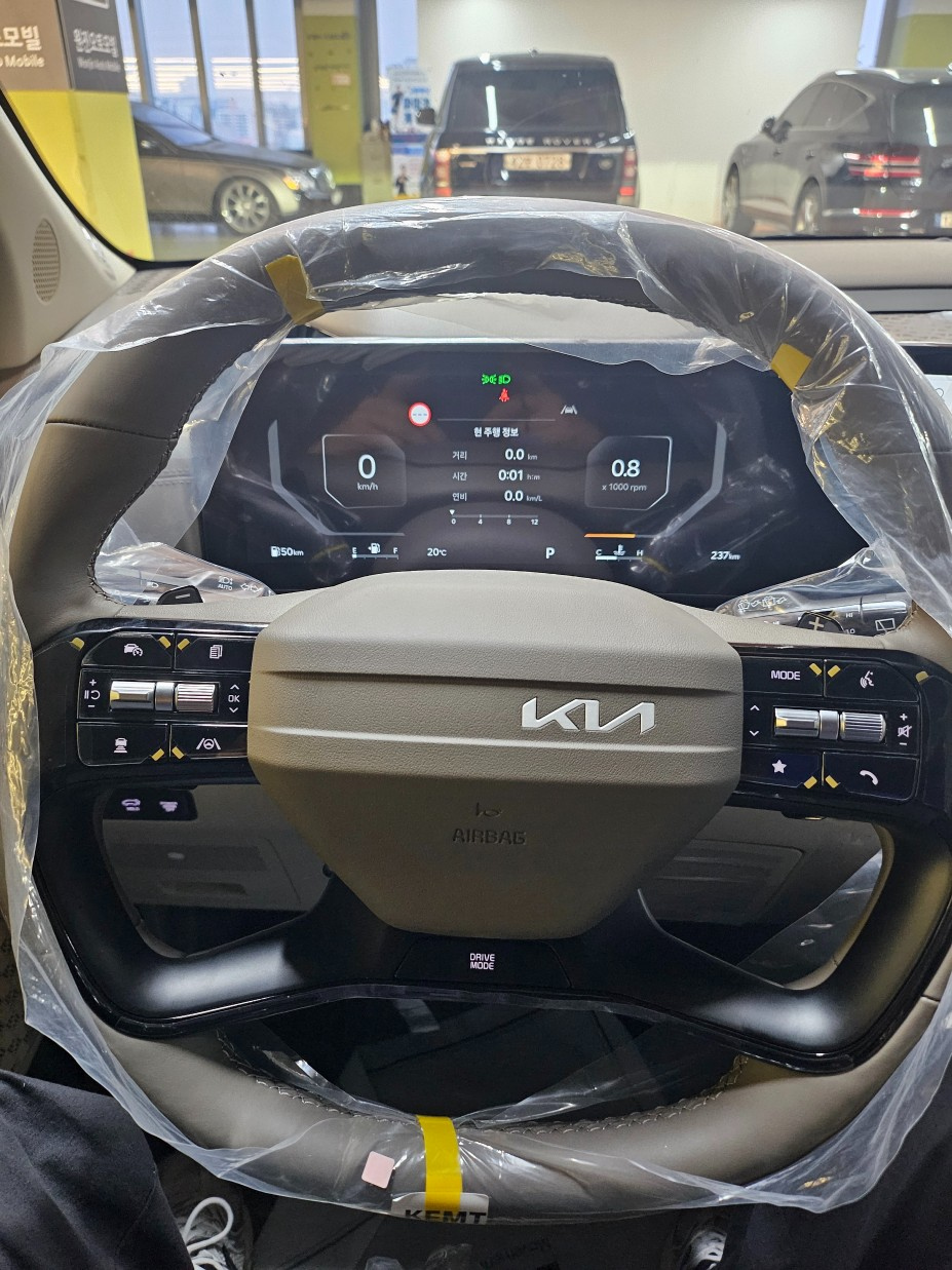 KIA CARNIVAL 2025