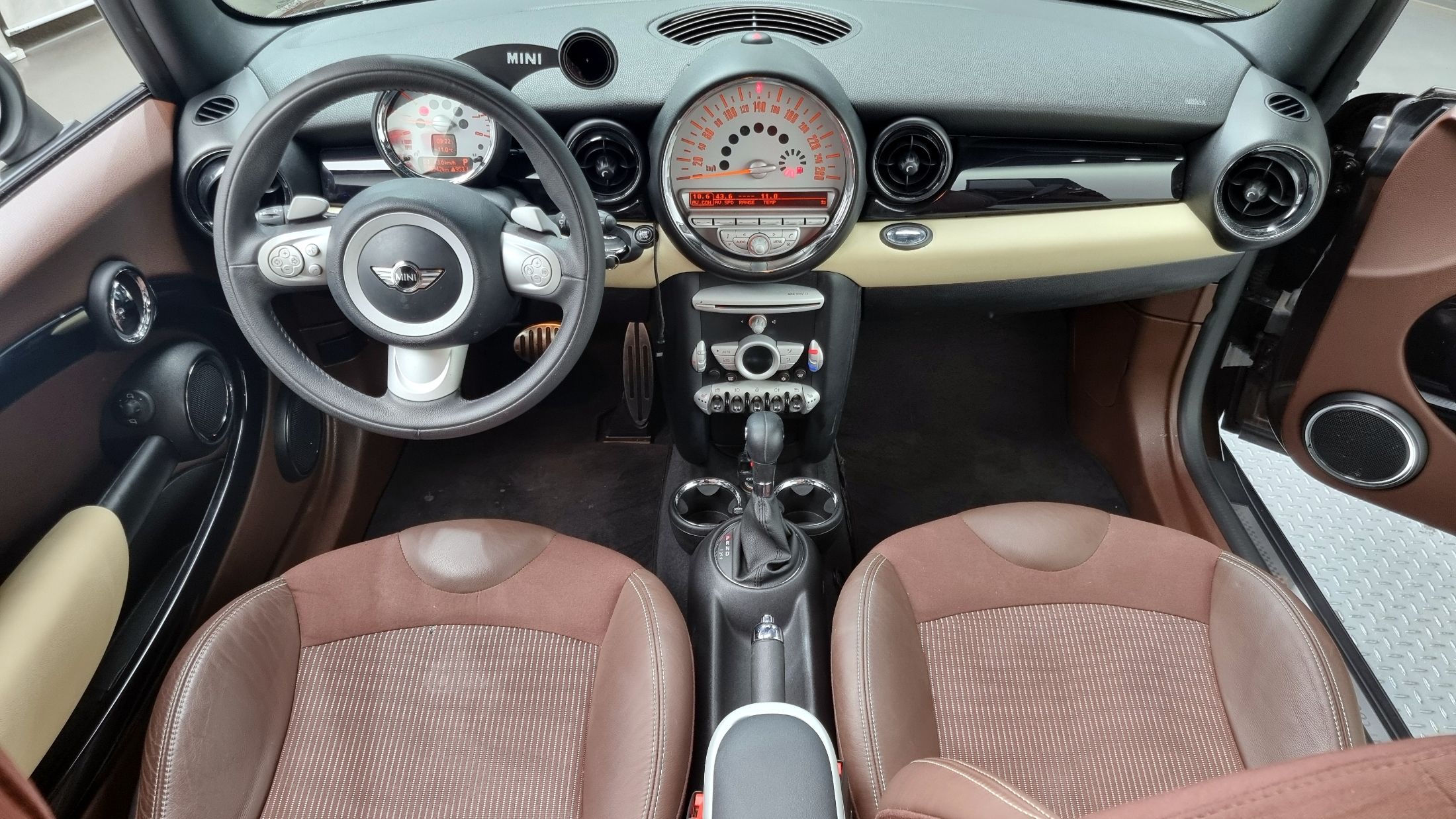 MINI CLUBMAN COOPER S 2008