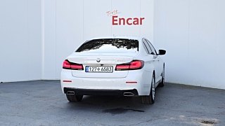 BMW 5-SERIES G30 2020