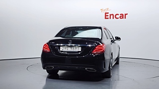 MERCEDES BENZ C-CLASS W205 2017