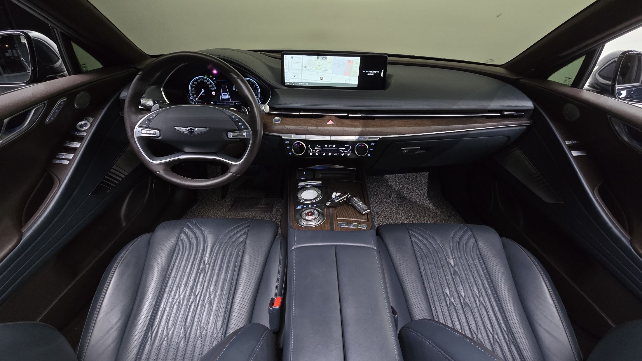 GENESIS G80 RG3 2021