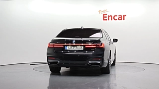 BMW 7-SERIES G11 2021