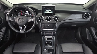 MERCEDES BENZ GLA-CLASS X156 2017