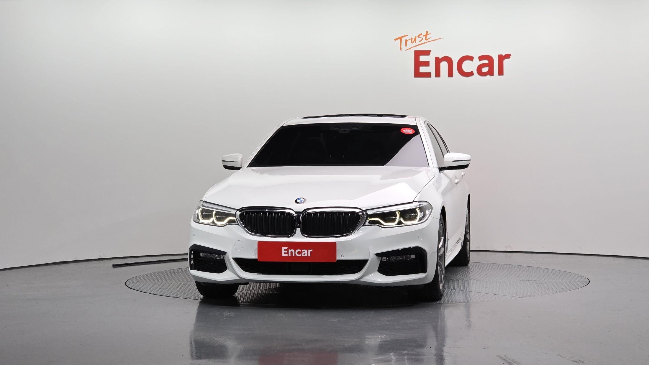 BMW 5-SERIES G30 2018