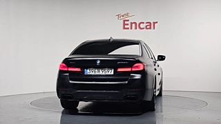 BMW 5-SERIES G30 2021