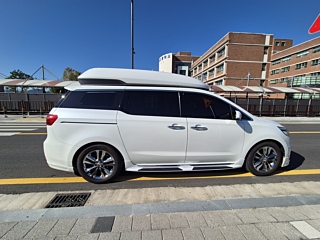 KIA CARNIVAL 2016