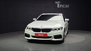 BMW 5-SERIES G30 2019