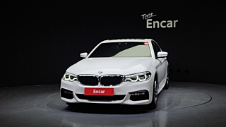 BMW 5-SERIES G30 2017