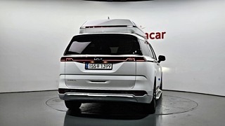 KIA CARNIVAL 2023