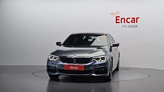 BMW 5-SERIES G30 2017