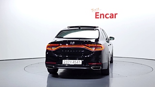 HYUNDAI GRANDEUR IG 2017